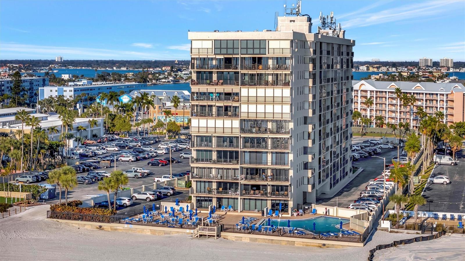 SEAMARK CONDO - Residential