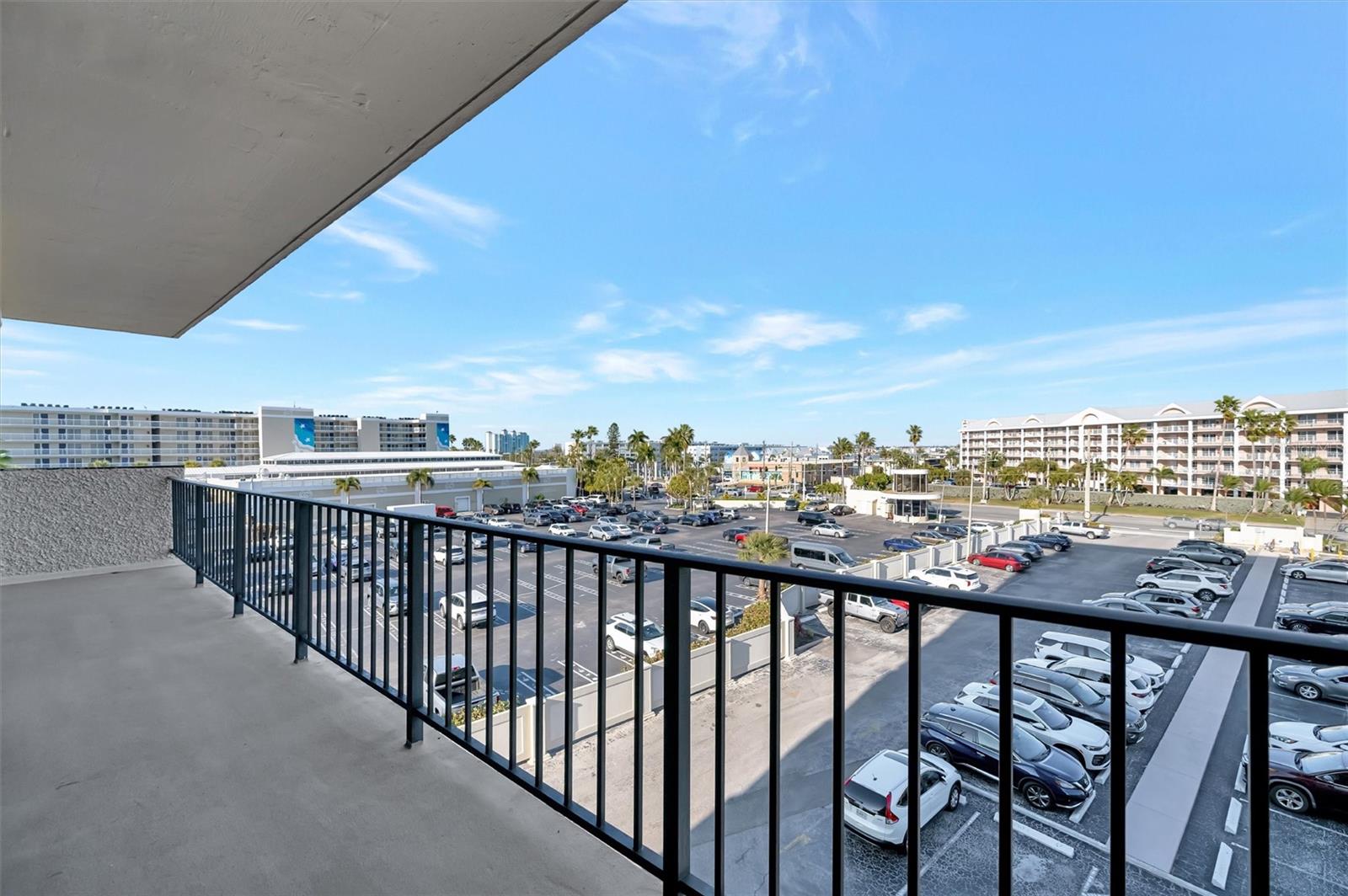 SEAMARK CONDO - Residential