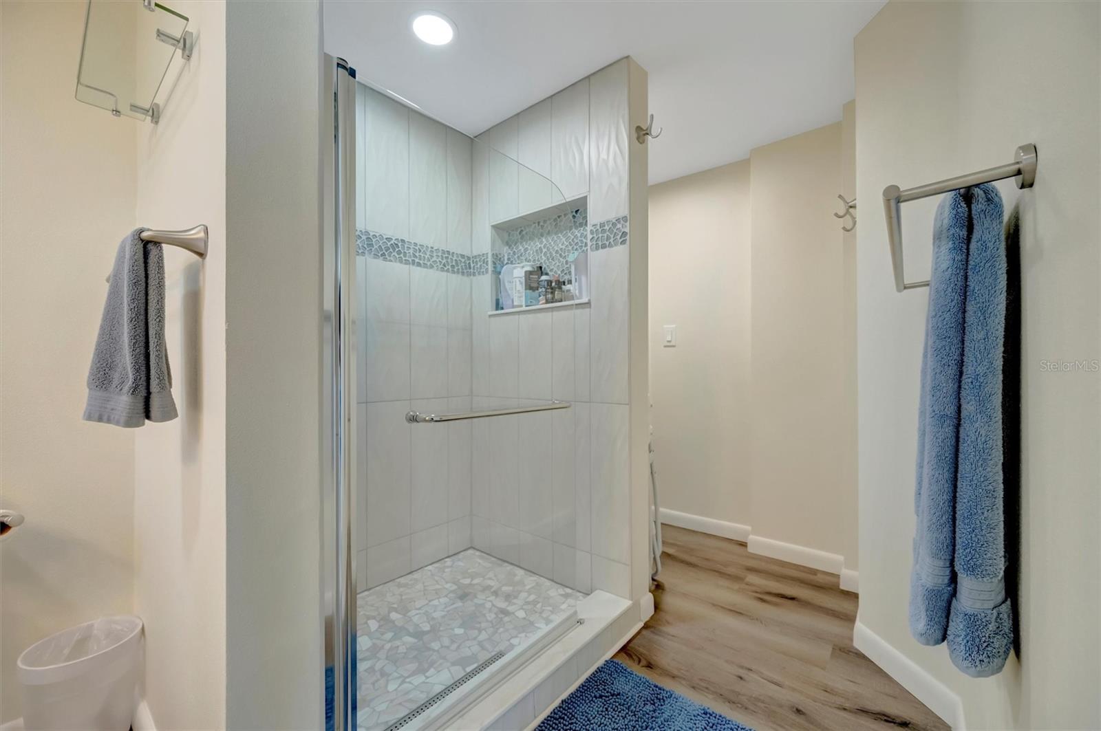 SEAMARK CONDO - Residential