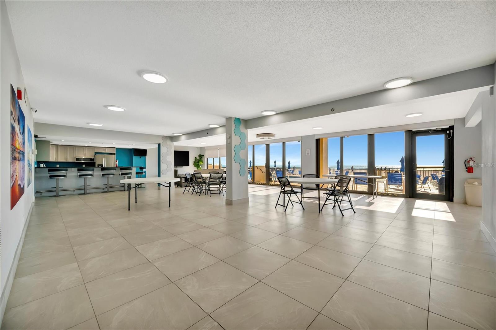 SEAMARK CONDO - Residential