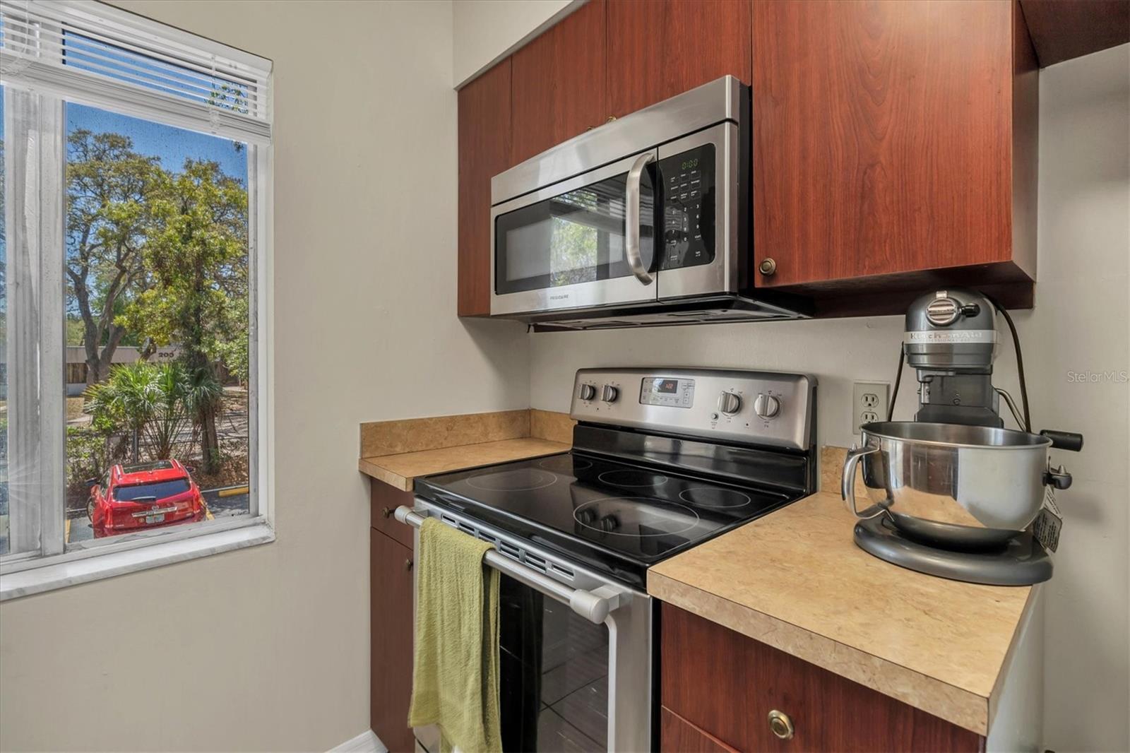 PLACE ONE A CONDO - Residential Lease