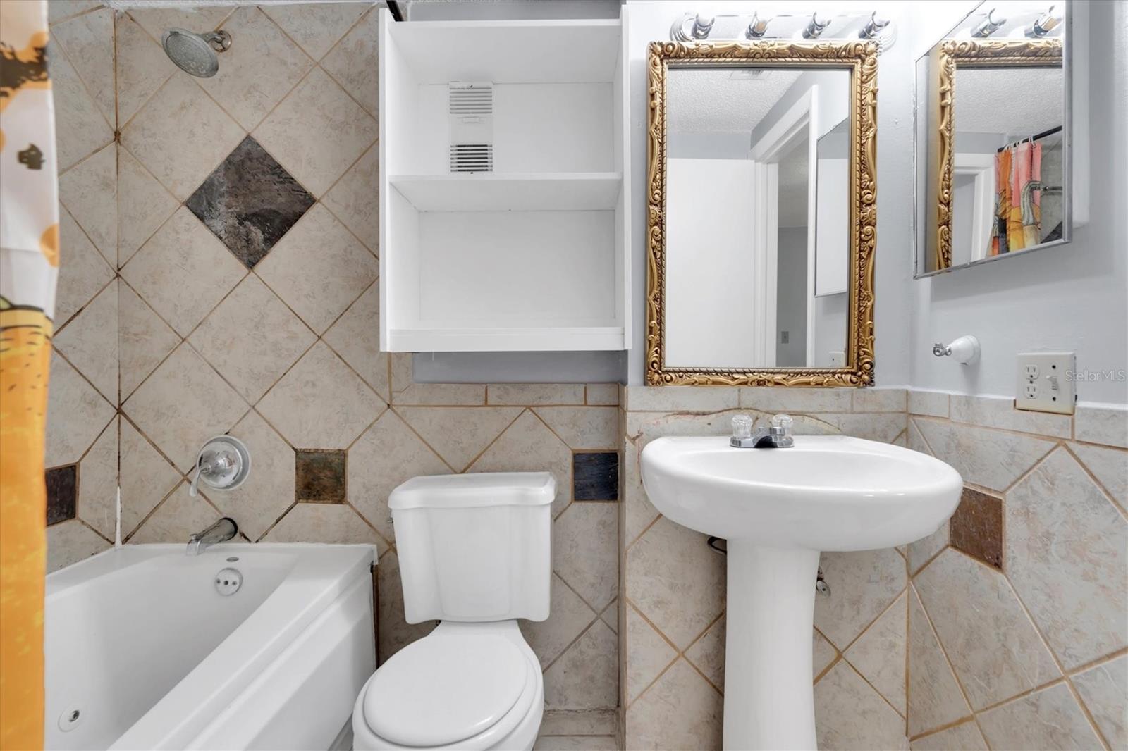 PLACE ONE A CONDO - Residential Lease