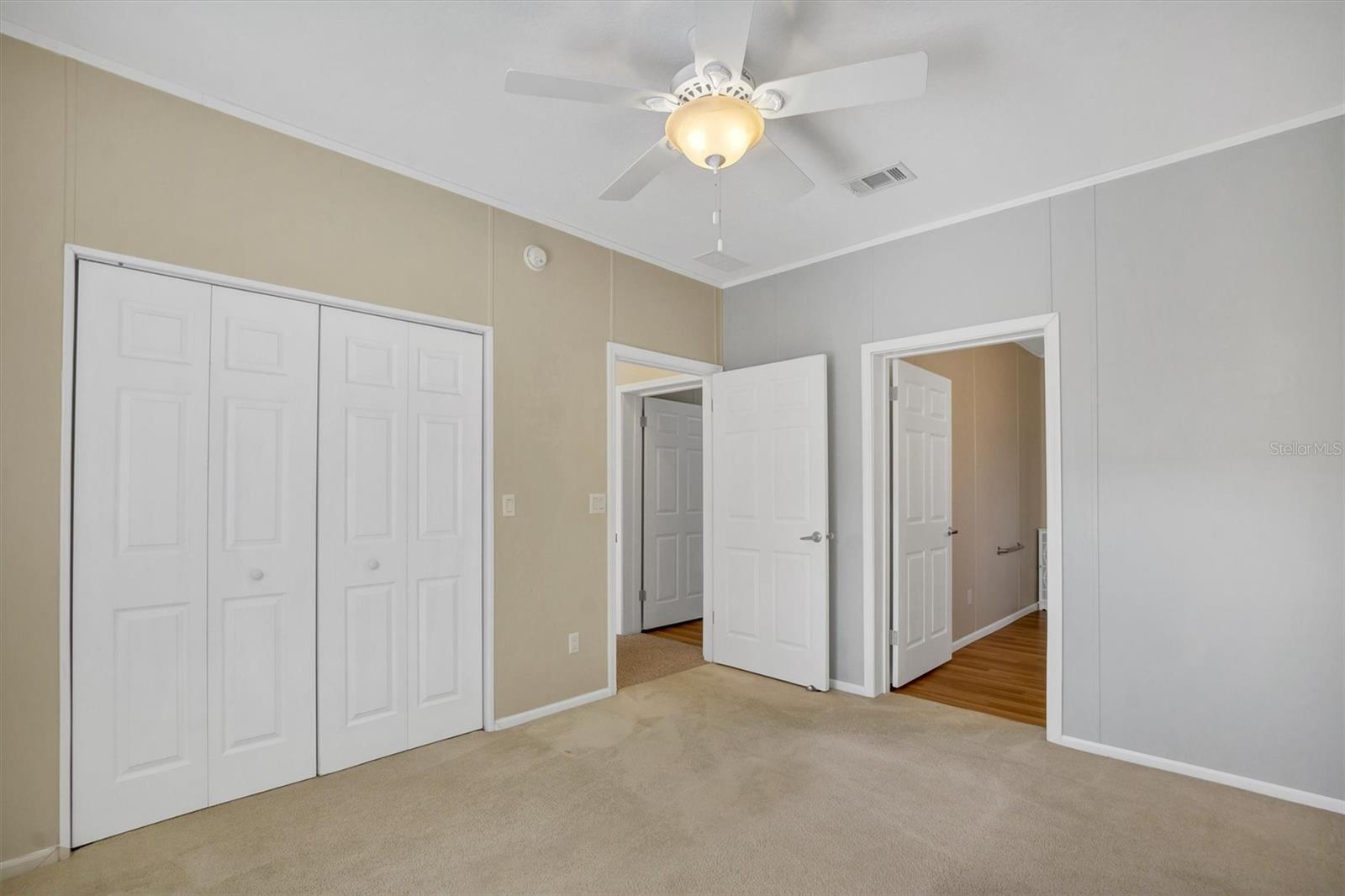 TWIN FOUNTAINS CLUB INC - Residential