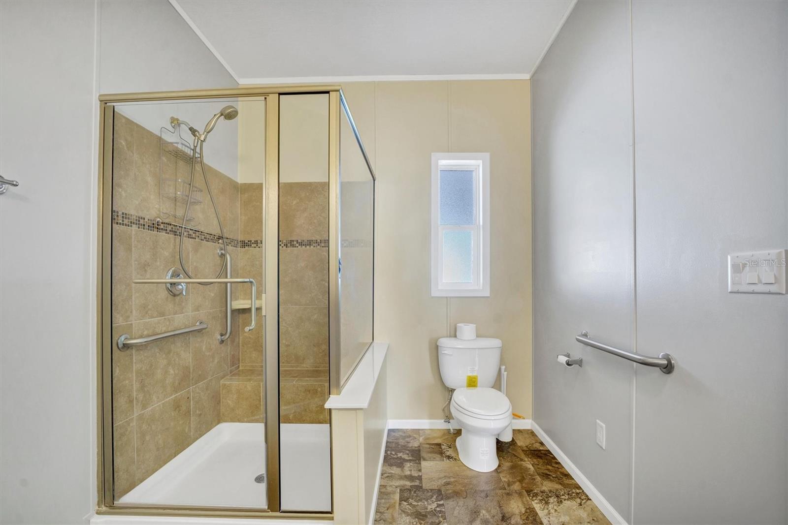 TWIN FOUNTAINS CLUB INC - Residential