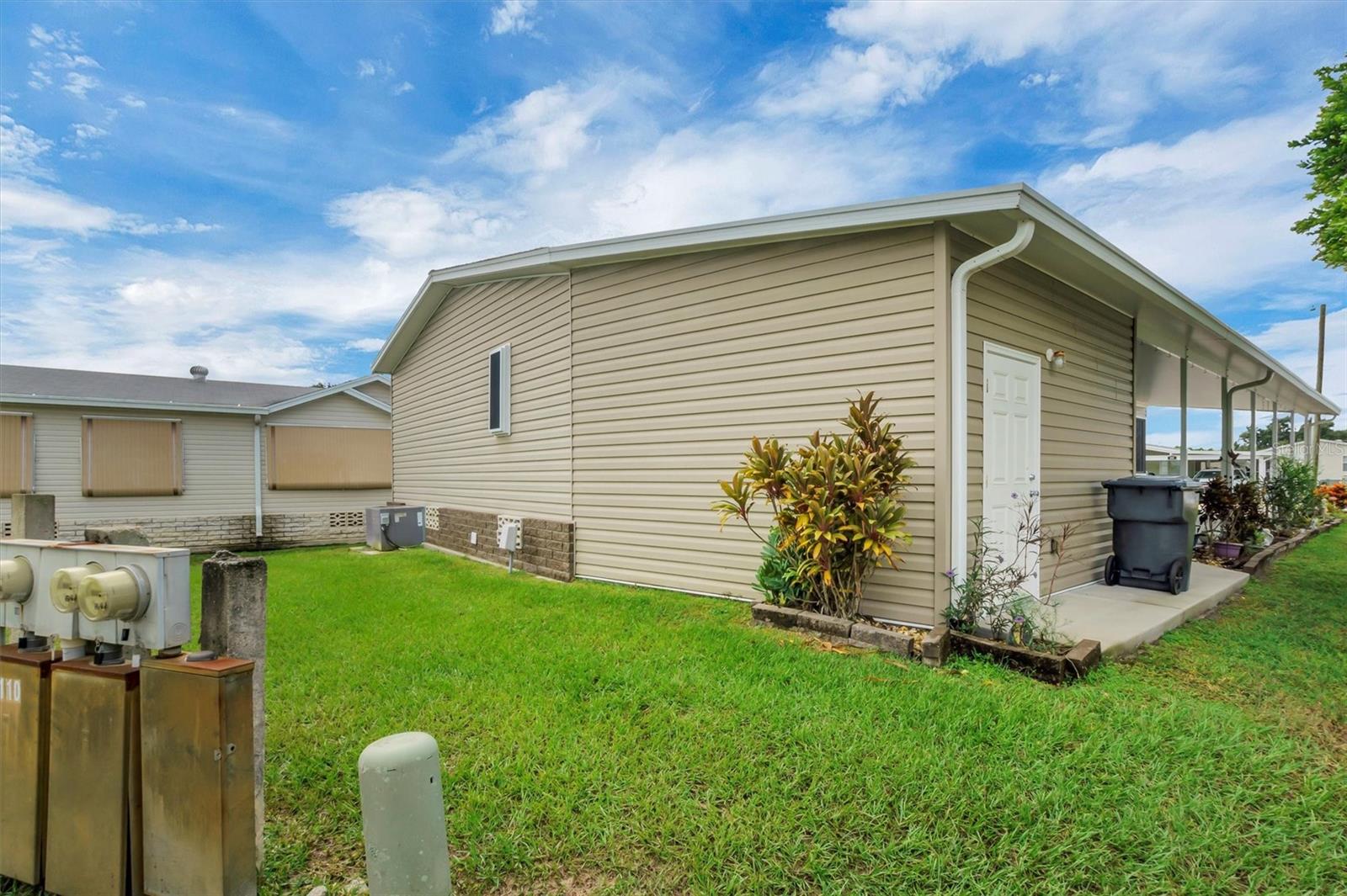 TWIN FOUNTAINS CLUB INC - Residential