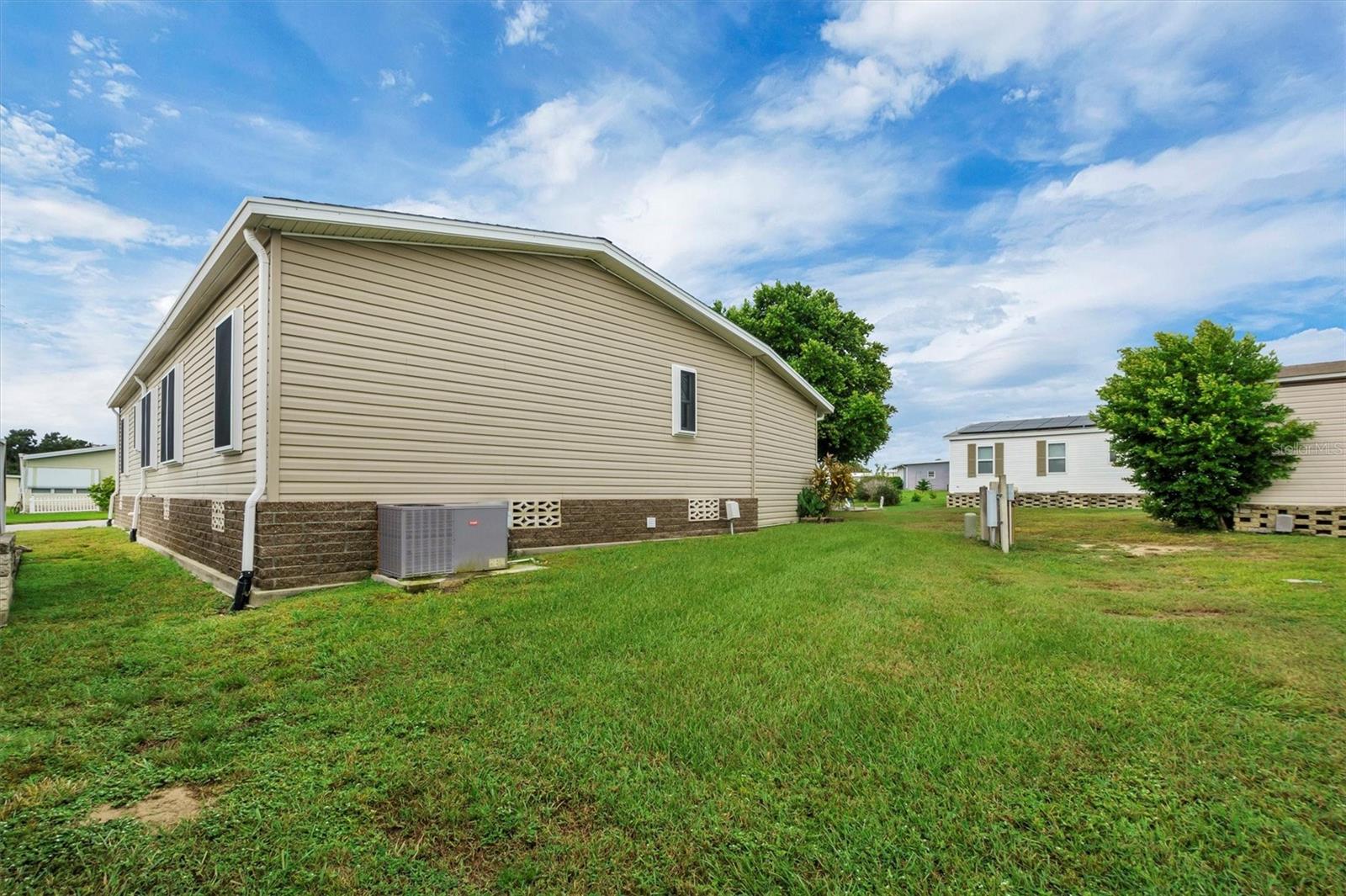 TWIN FOUNTAINS CLUB INC - Residential