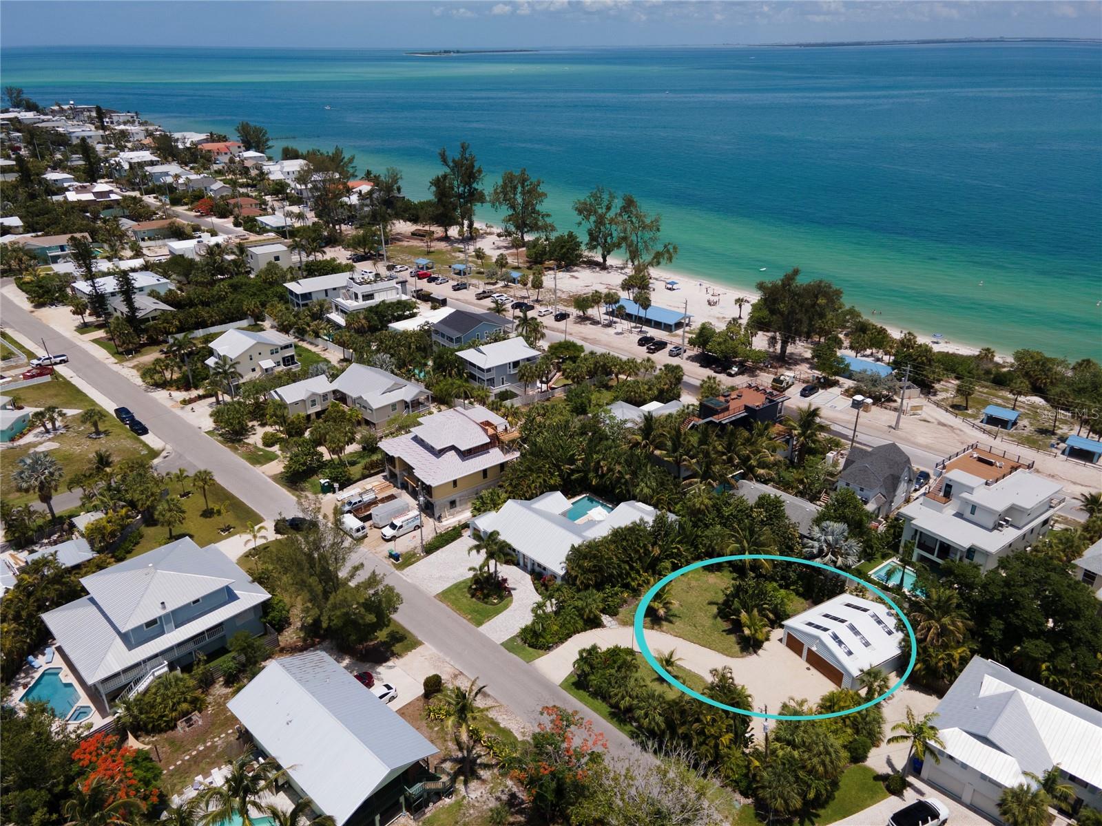 LUANA ISLES - Land