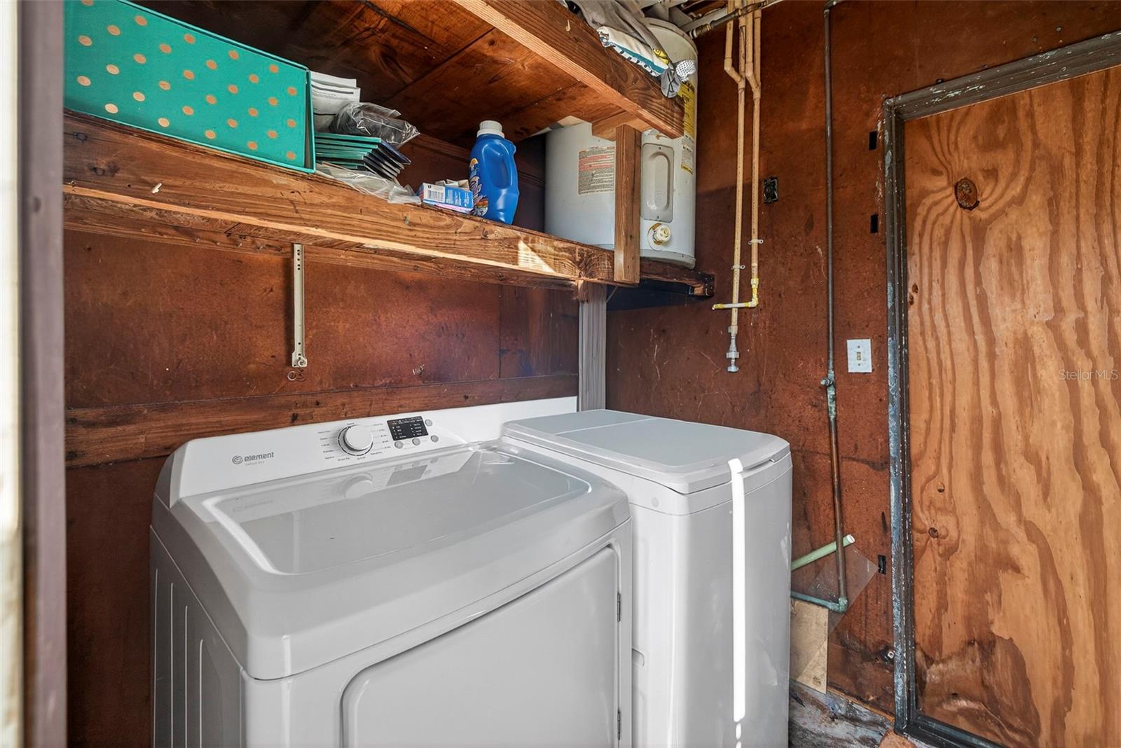 SALINAS EUCLID PARK SUB - Residential Income