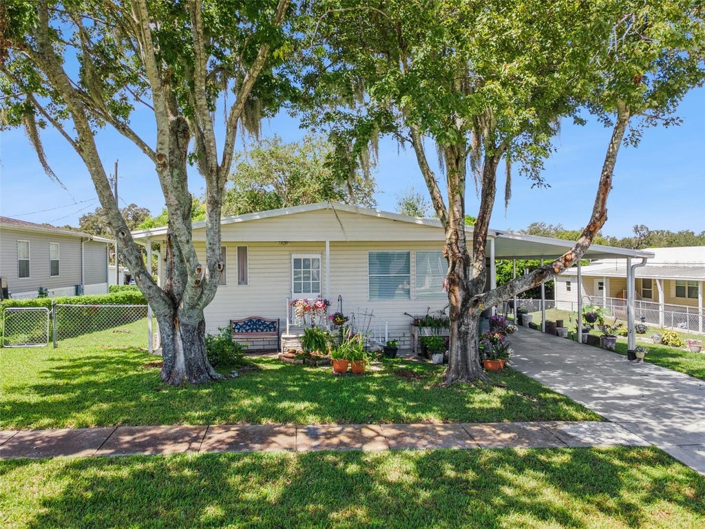 Photo of 6141 Zephyr Ridge Drive, Zephyrhills, FL 33542 (MLS # O6440176)