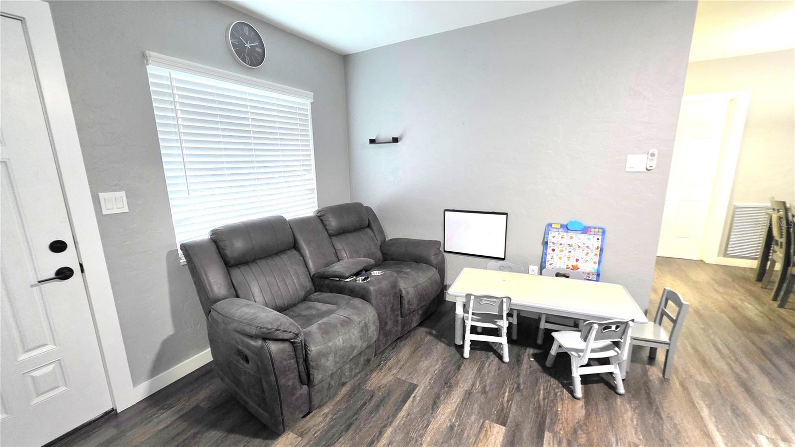 TANGELO PARK FIRST ADD - Residential