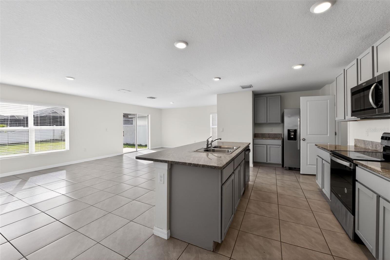 SHELL COVE PH 1 - Residential