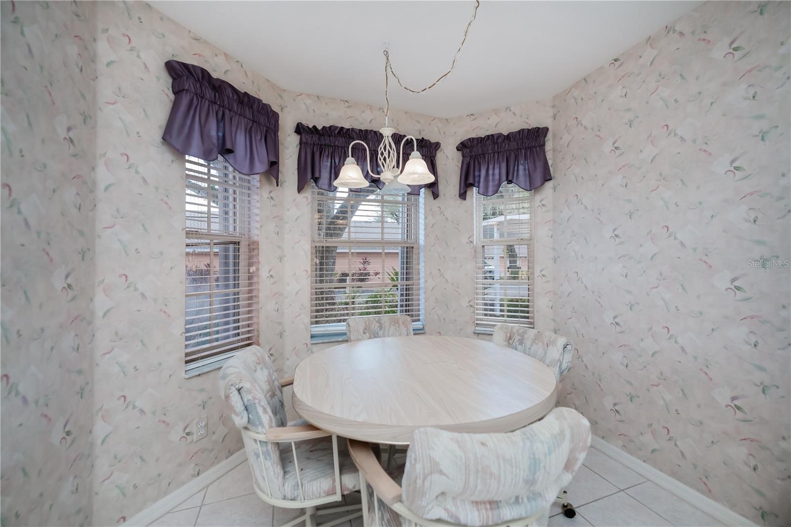 HERITAGE OAK PARK WATERS EDGE - Residential