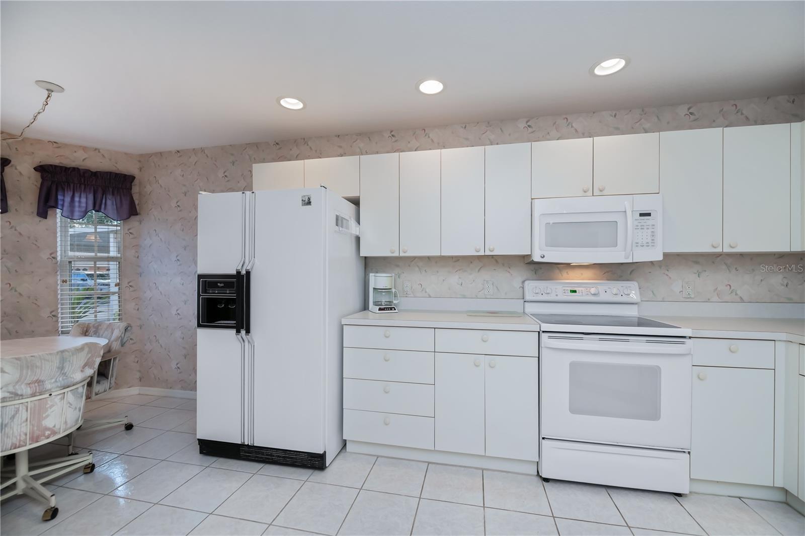 HERITAGE OAK PARK WATERS EDGE - Residential