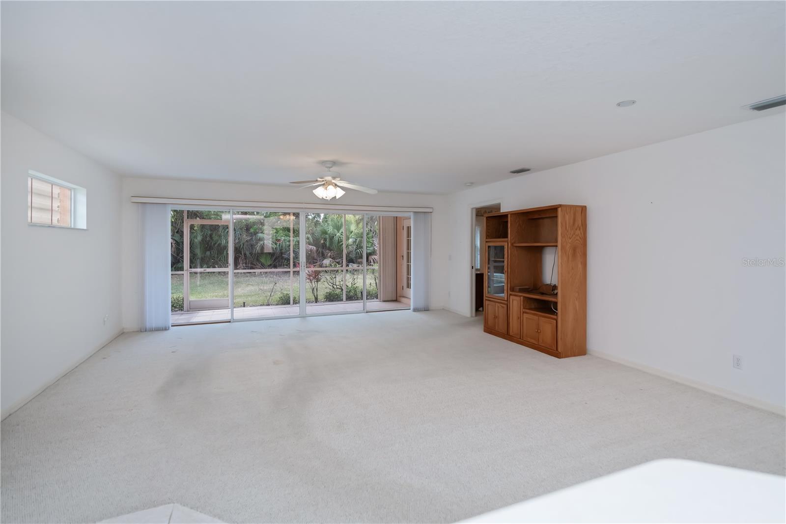 HERITAGE OAK PARK WATERS EDGE - Residential