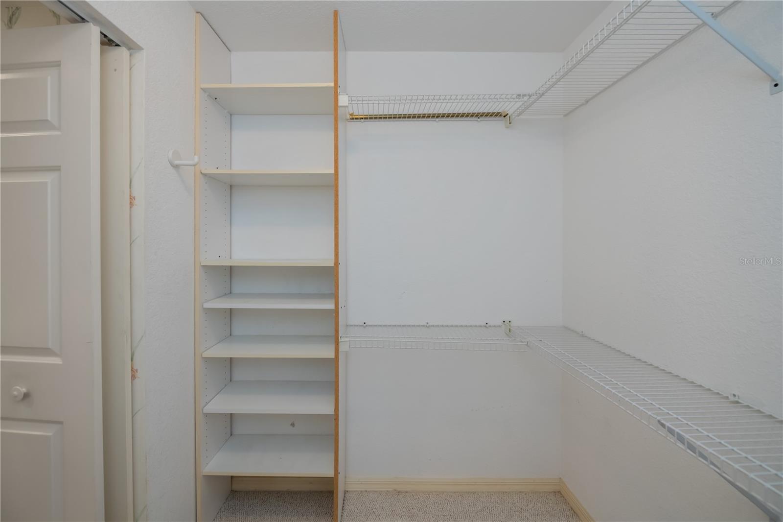 HERITAGE OAK PARK WATERS EDGE - Residential