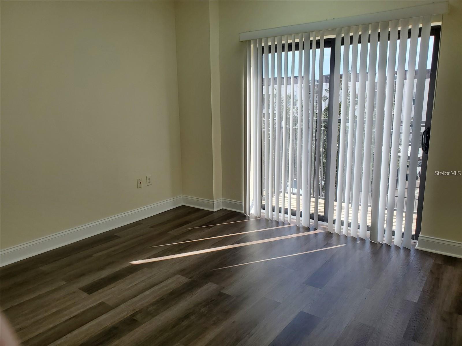 VERANDA PARK BLDG 1500 - Commercial Lease