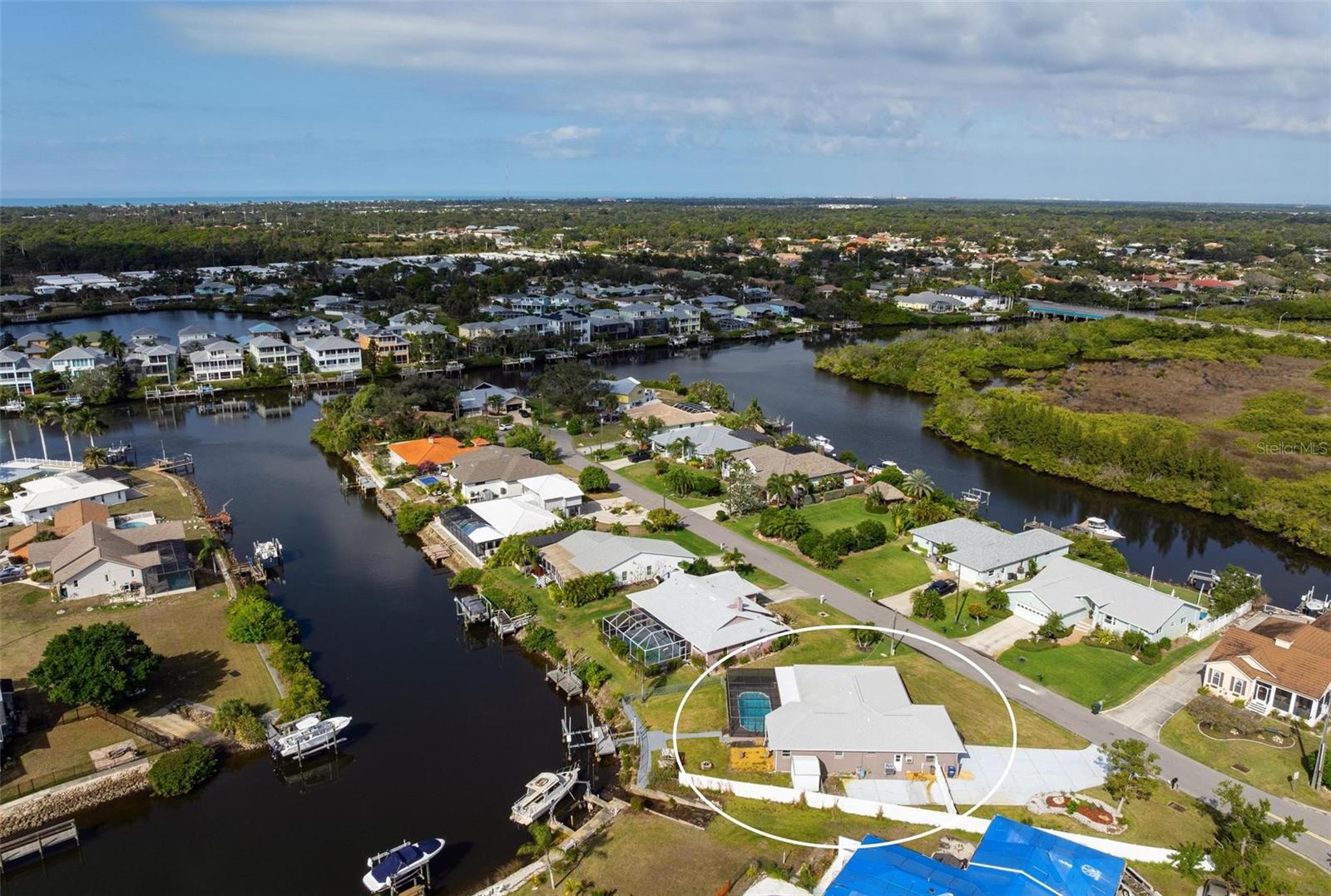 WATERFRONT ESTATES - Residential