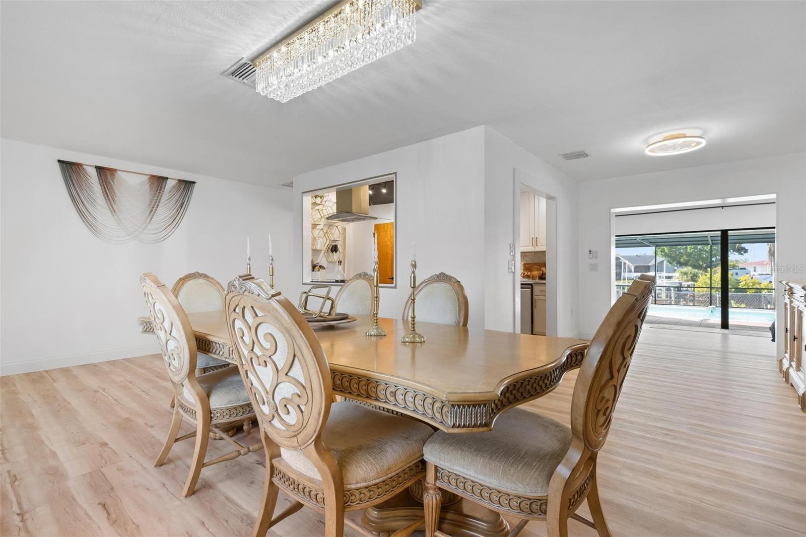 WATERFRONT ESTATES - Residential