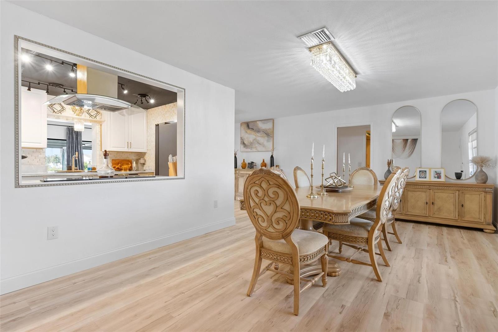 WATERFRONT ESTATES - Residential