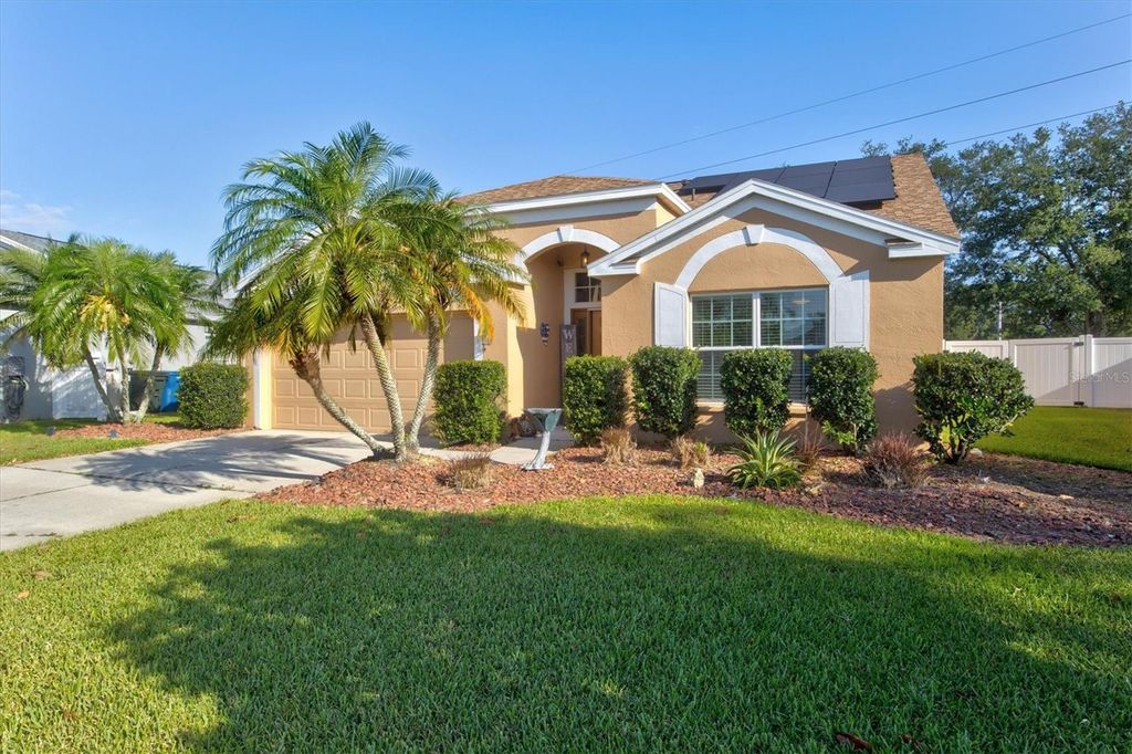Photo of 4440 Sanibel Way, Bradenton, FL 34203 (MLS # A4664696)