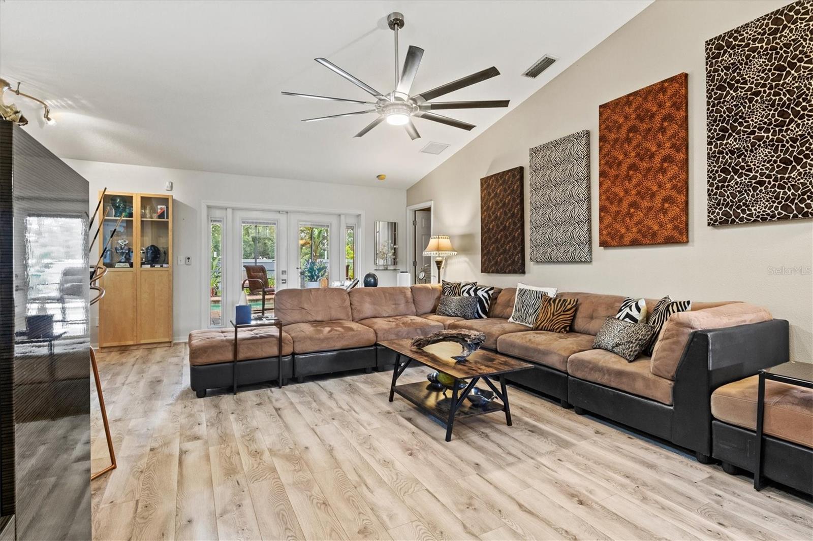 SABAL HARBOUR PH VIII - Residential