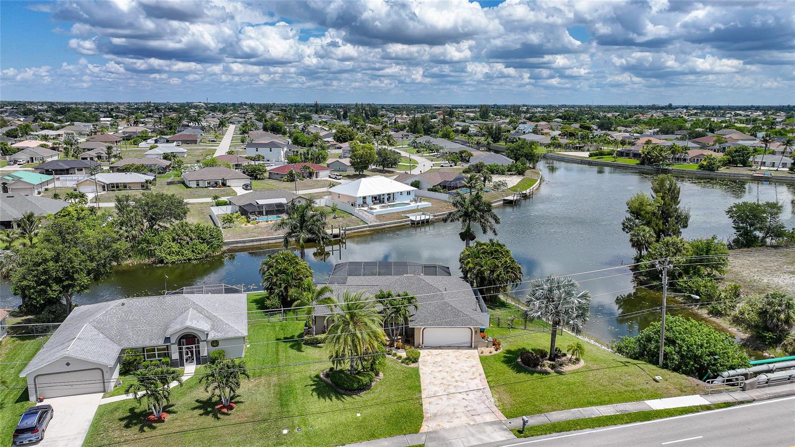 CAPE CORAL - Residential