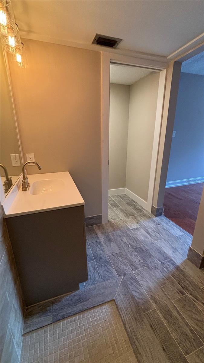 PINEWOOD VILLAGE II - Residential