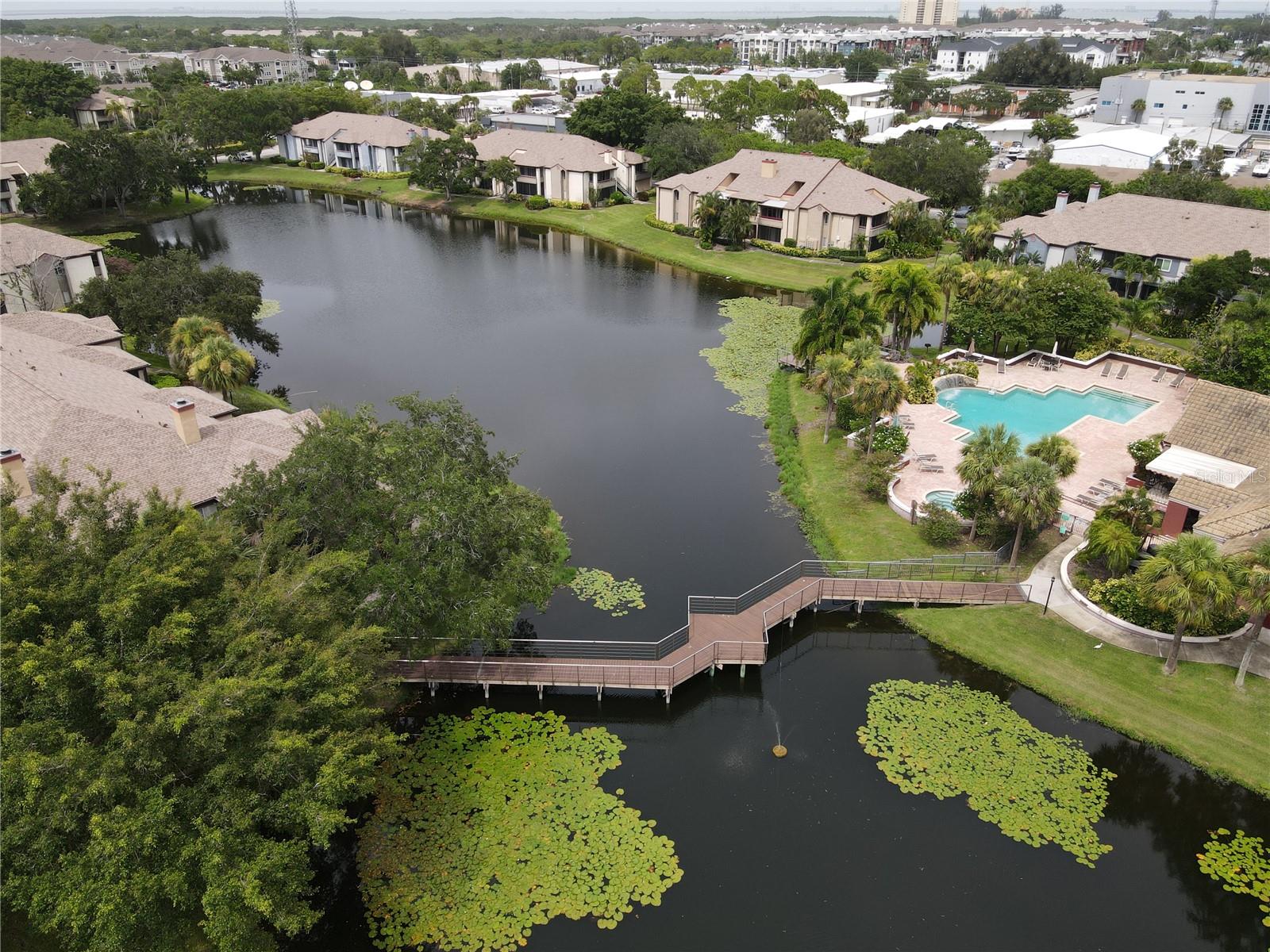 ITOPIA PRIVATE RESIDENCES - Residential Lease