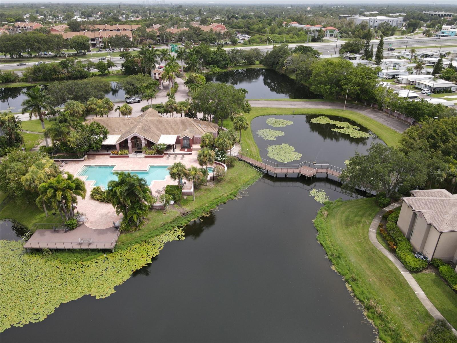 ITOPIA PRIVATE RESIDENCES - Residential Lease