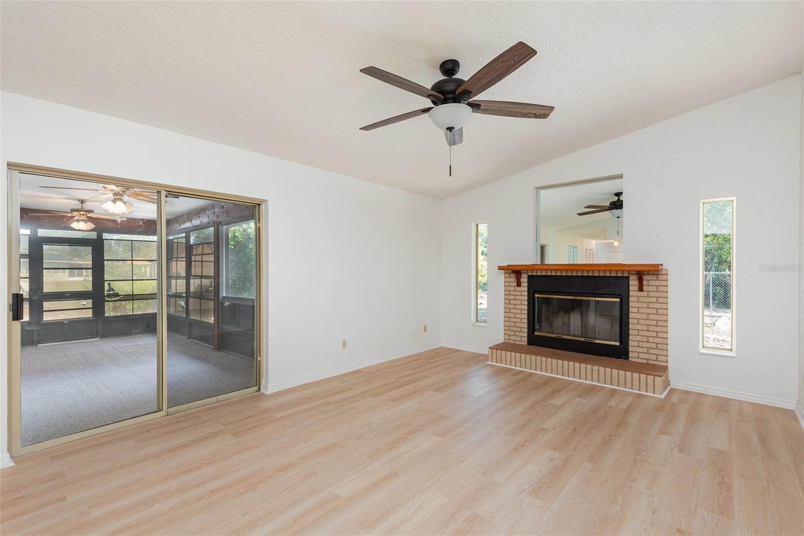 DELTONA LAKES UNIT 27 - Residential