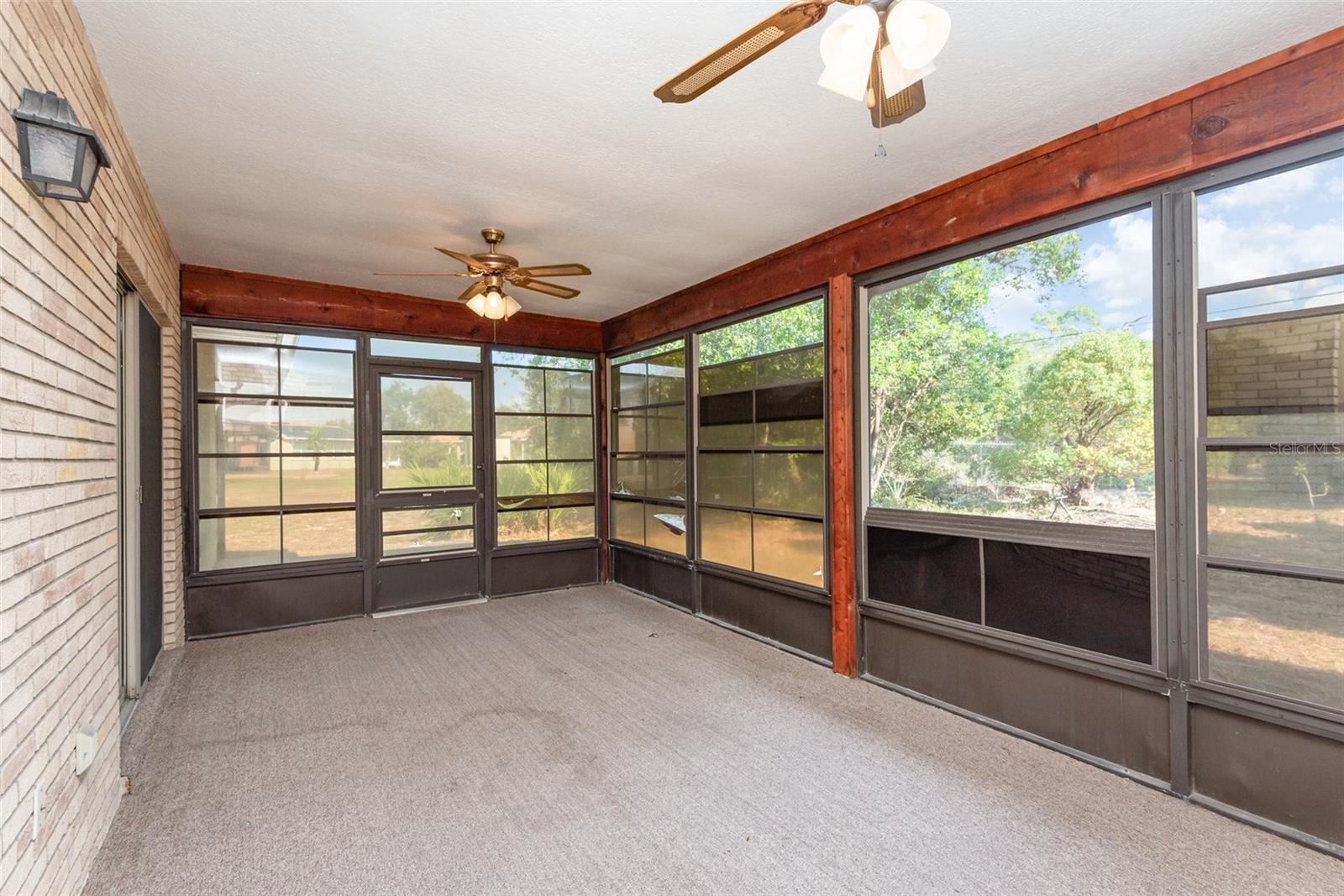 DELTONA LAKES UNIT 27 - Residential