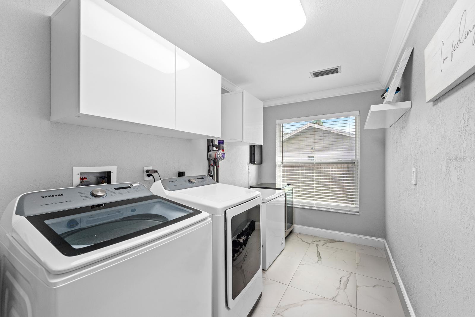 LANDMARK WOODS 2ND ADD - Residential