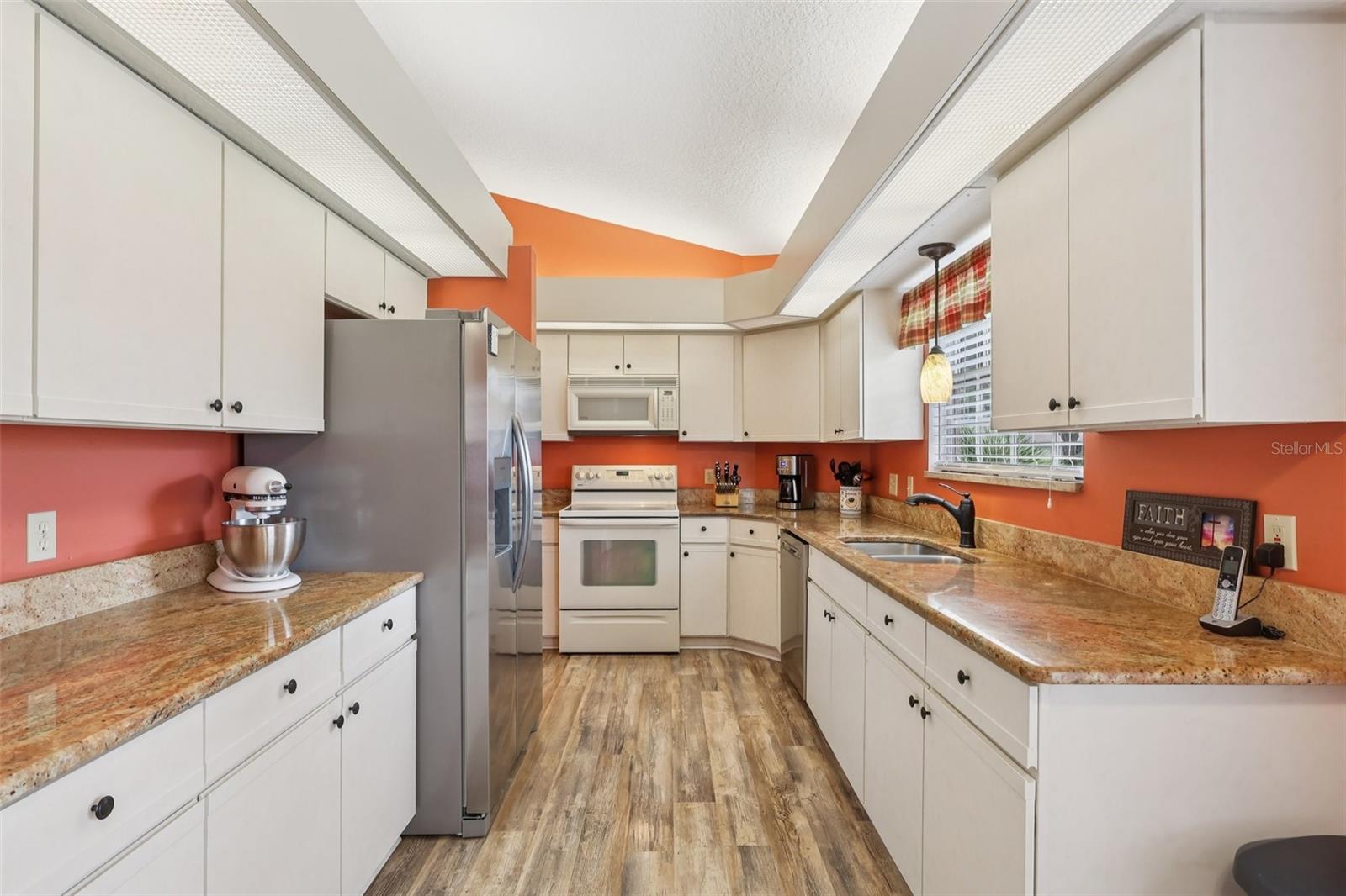TAVARES BAYTREE PH 01 - Residential