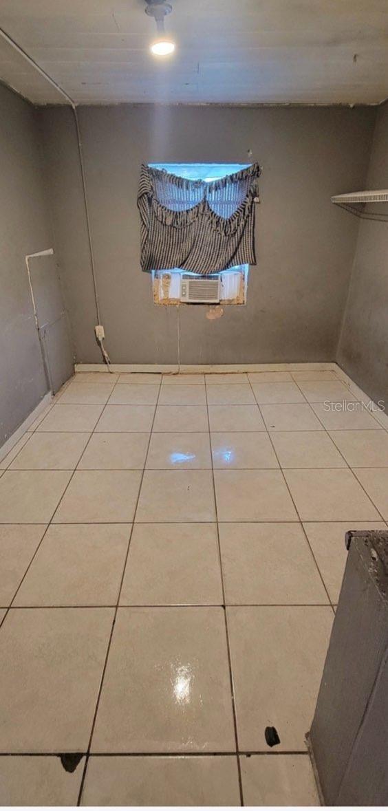 COURTNEY TERRACE SUB - Residential Income