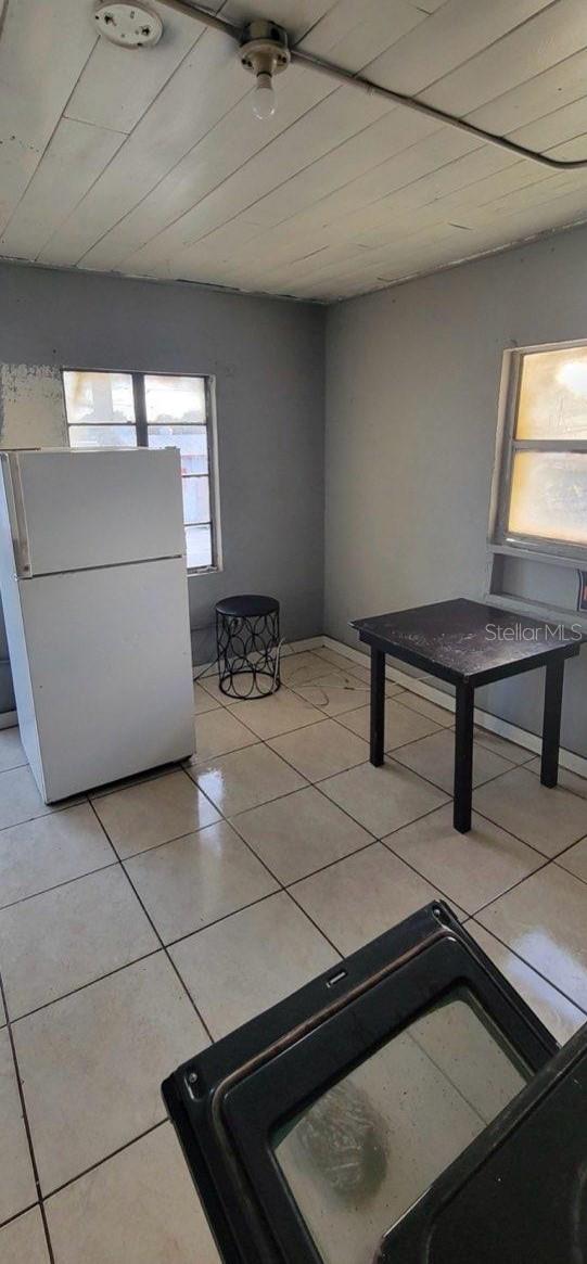 COURTNEY TERRACE SUB - Residential Income