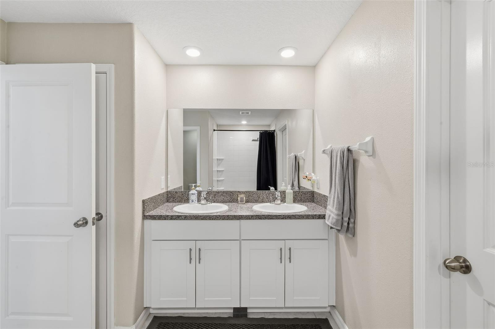 BAYOU PASS - Residential