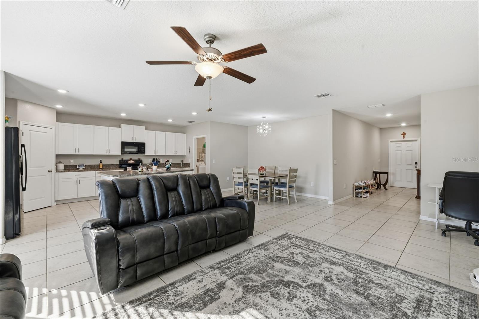 BAYOU PASS - Residential