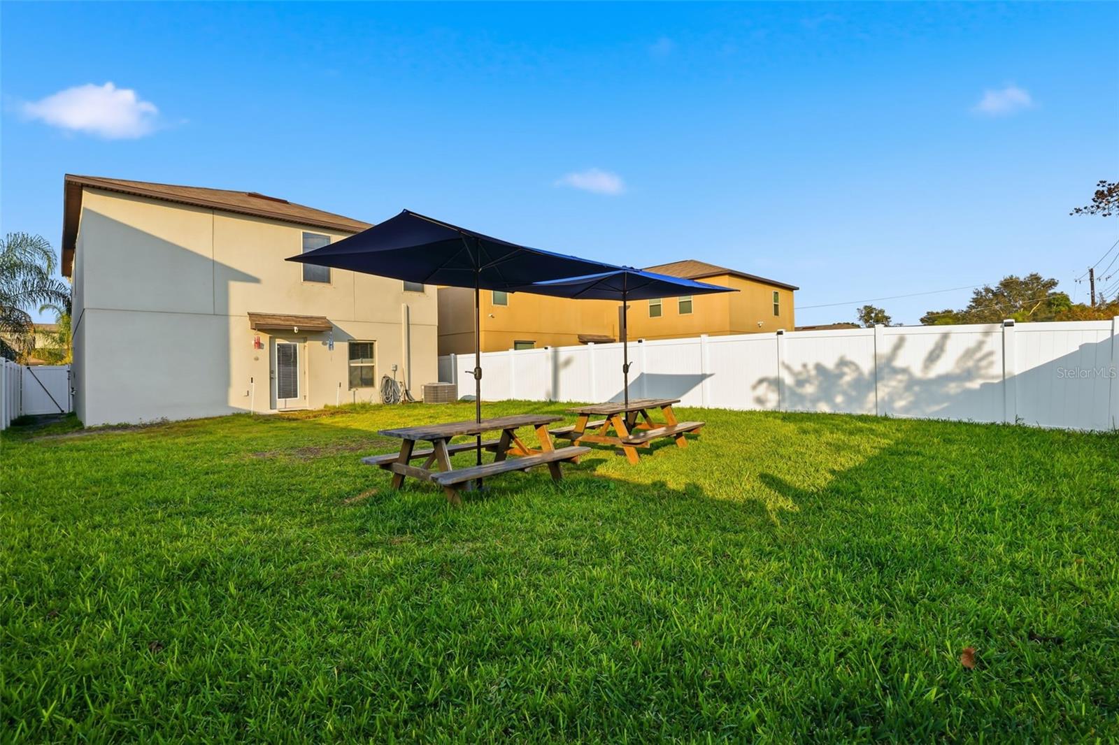 BAYOU PASS - Residential