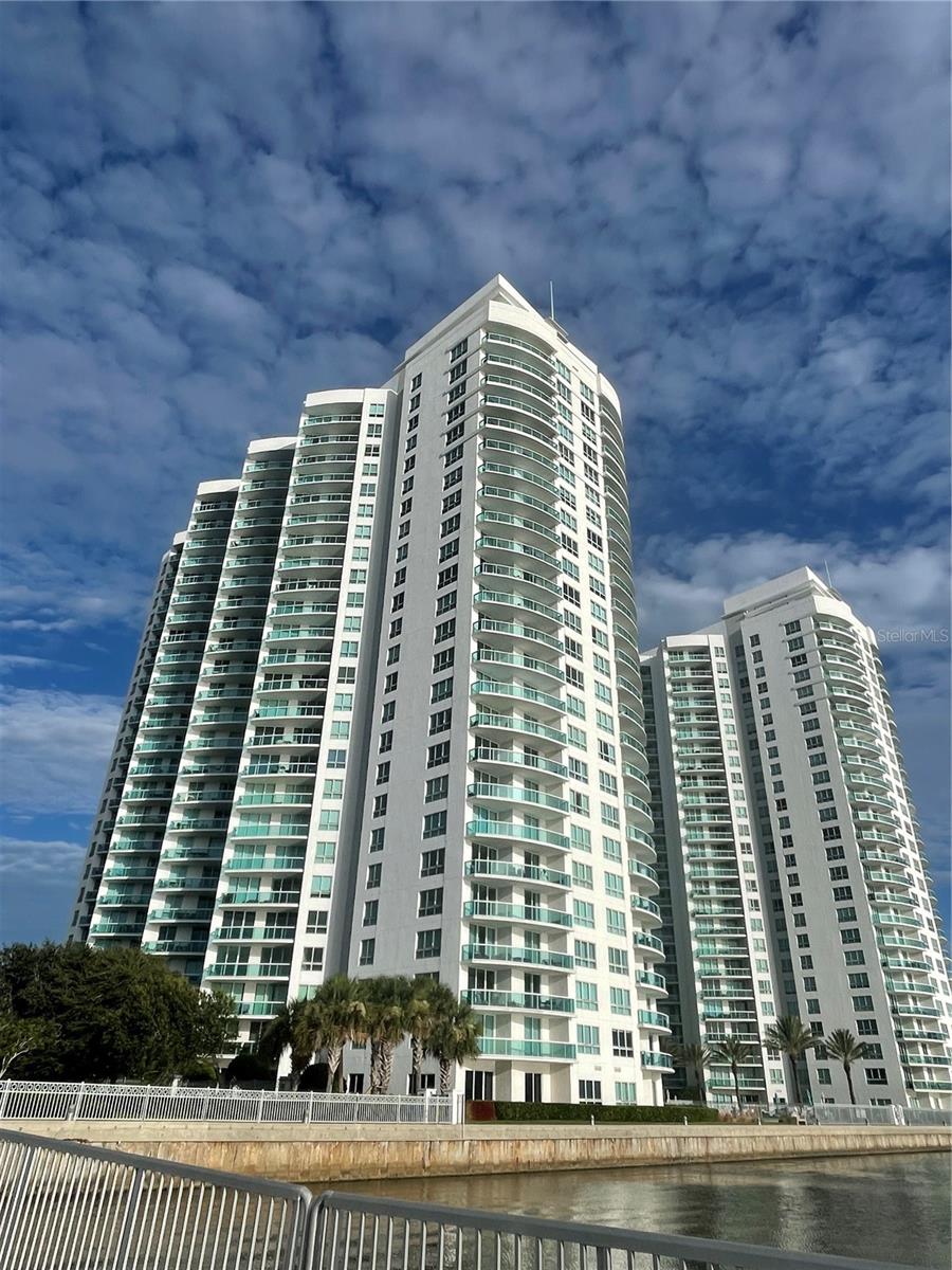 MARINA GRANDE/HALIFAX 01 - Residential