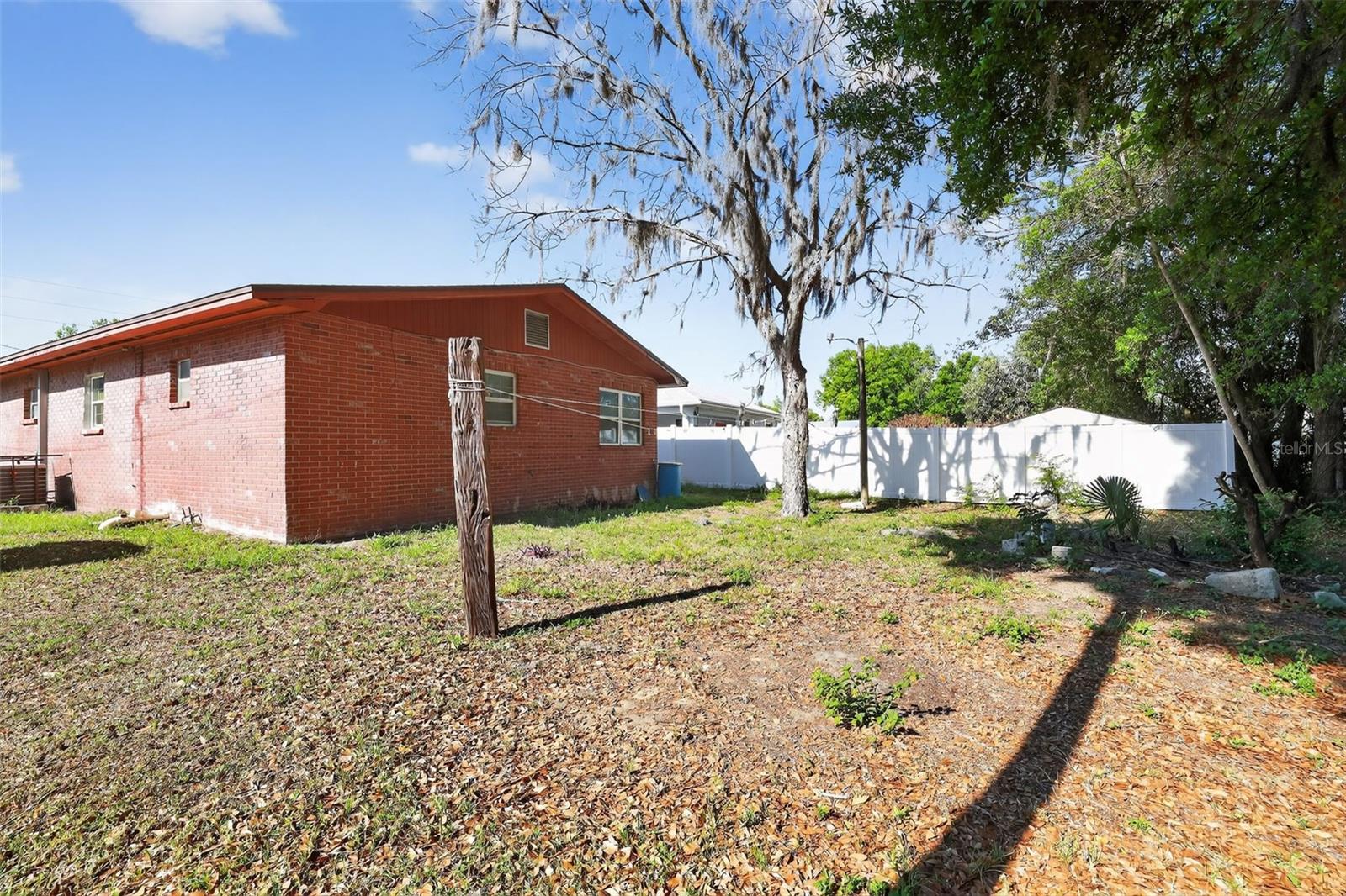 2086 MARTIN LUTHER KING JR BOULEVARD