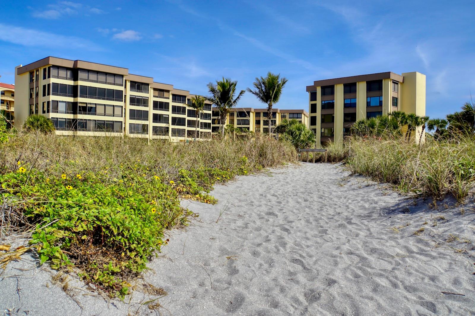 ISLAND REEF II PH 1 2 & 3 - Residential