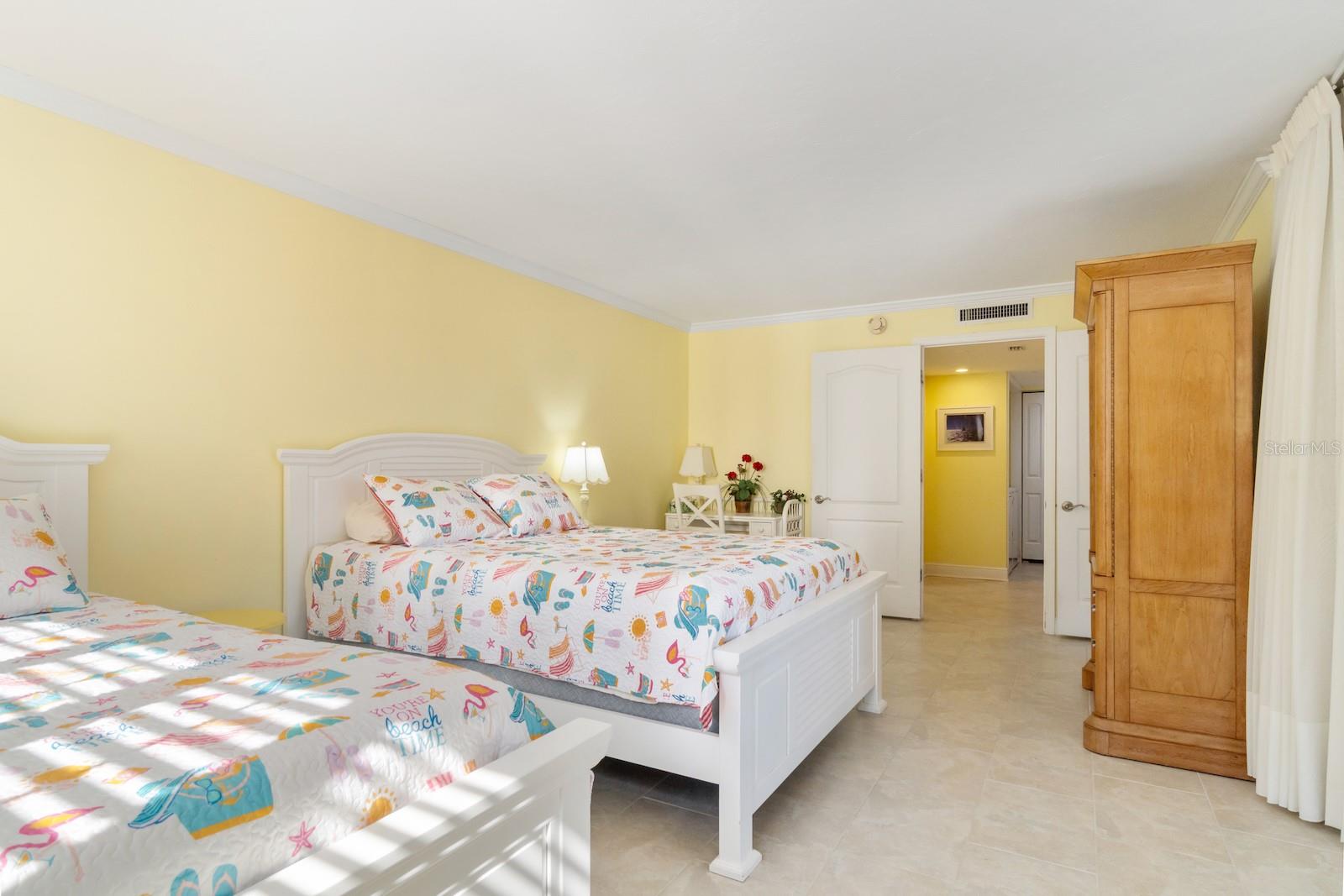 ISLAND REEF II PH 1 2 & 3 - Residential