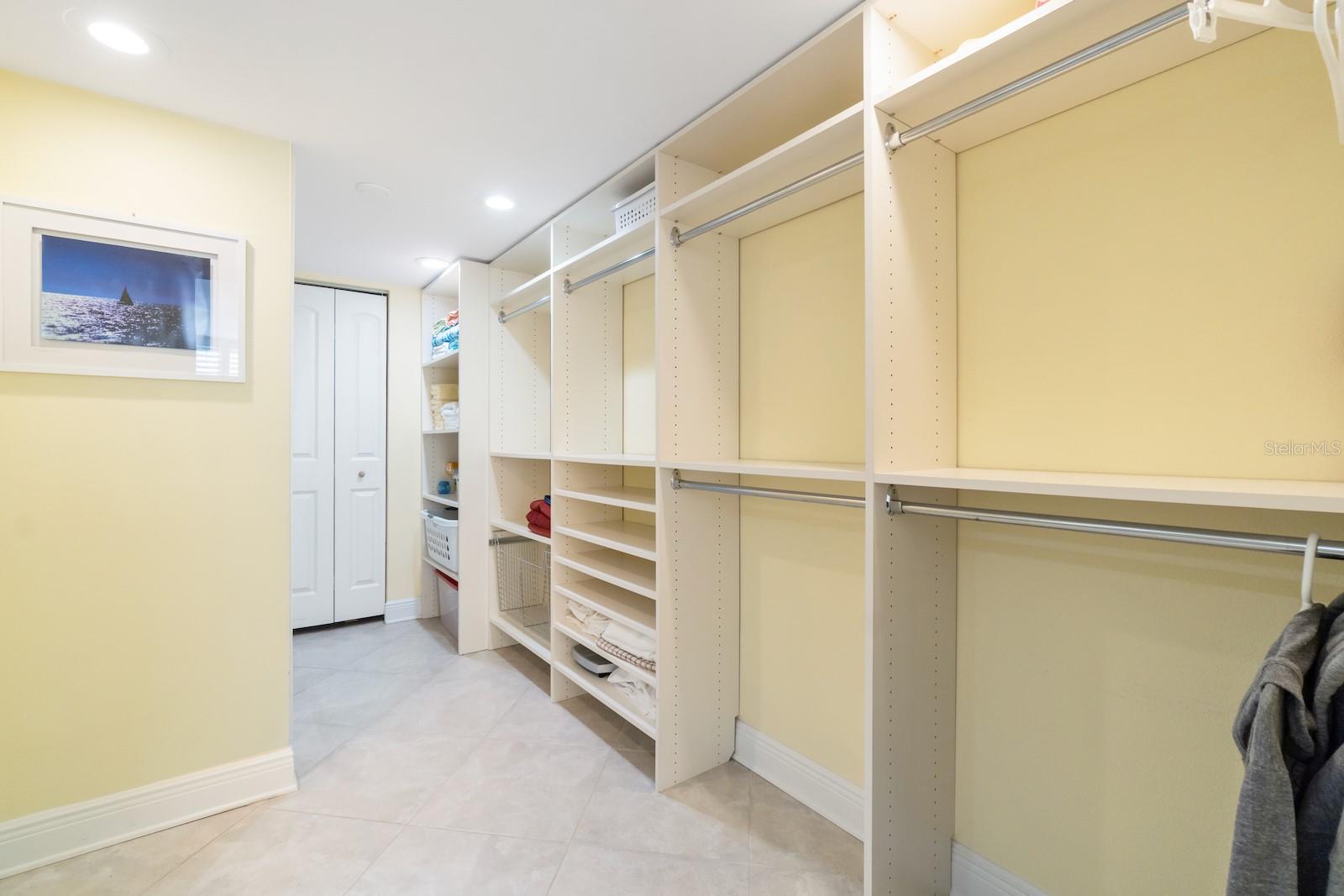 ISLAND REEF II PH 1 2 & 3 - Residential