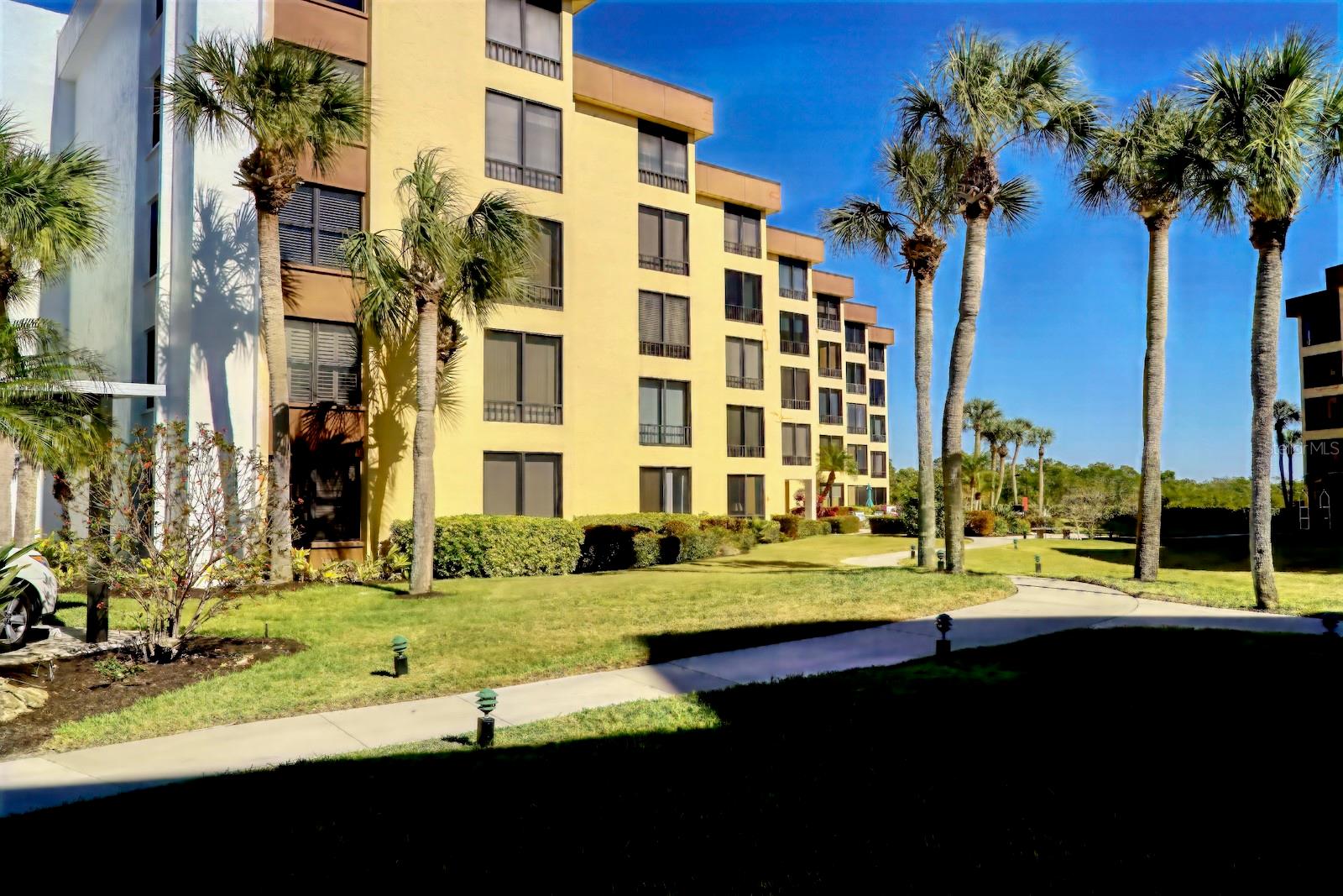 ISLAND REEF II PH 1 2 & 3 - Residential