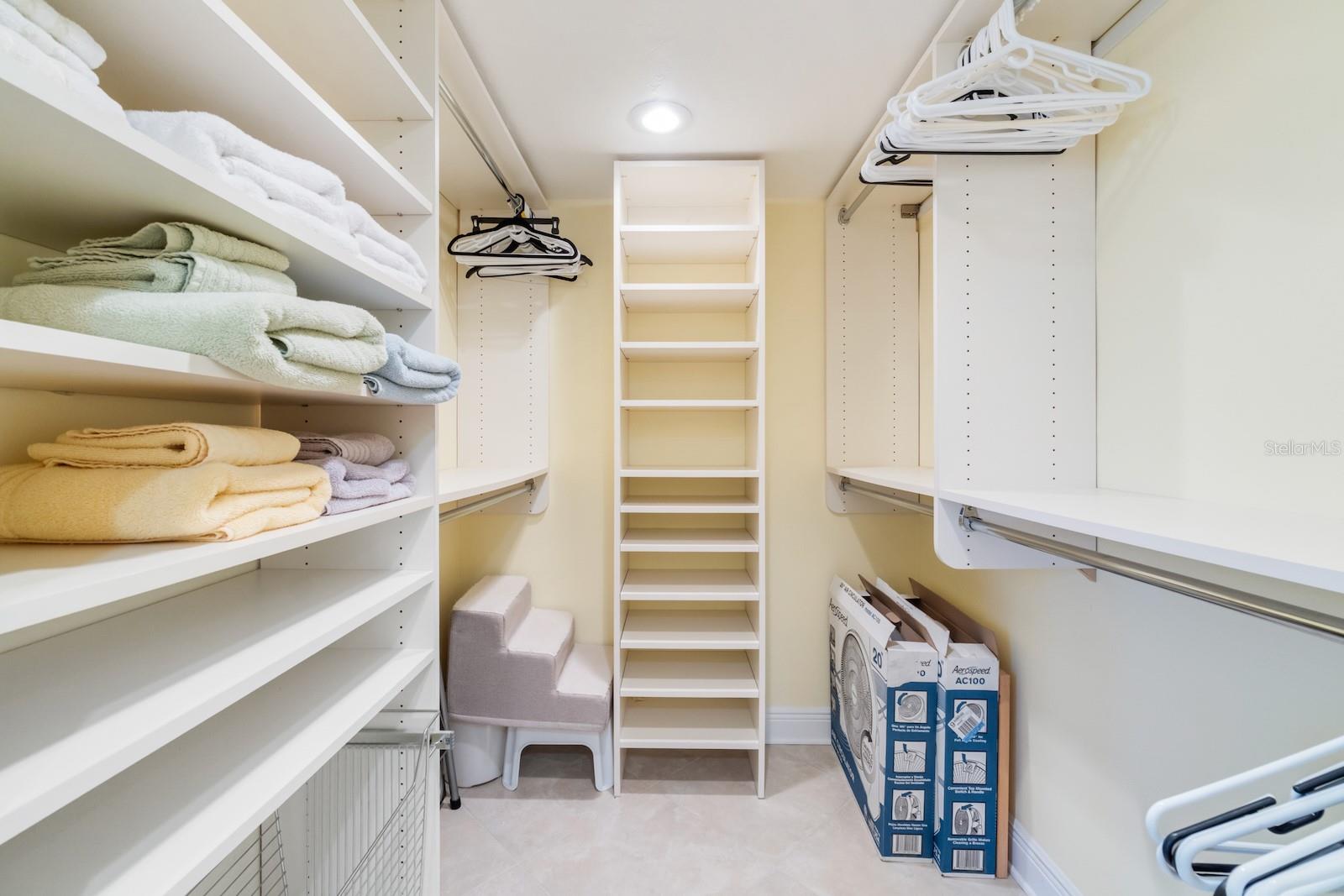 ISLAND REEF II PH 1 2 & 3 - Residential