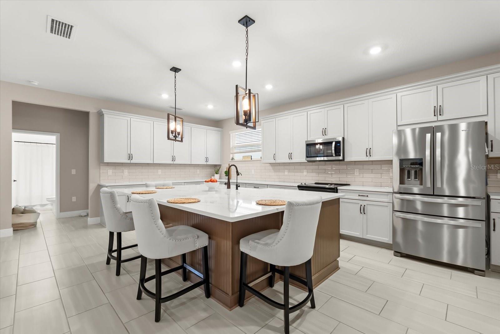 VILLAGES/MINNEOLA HILLS PH 3 - Residential