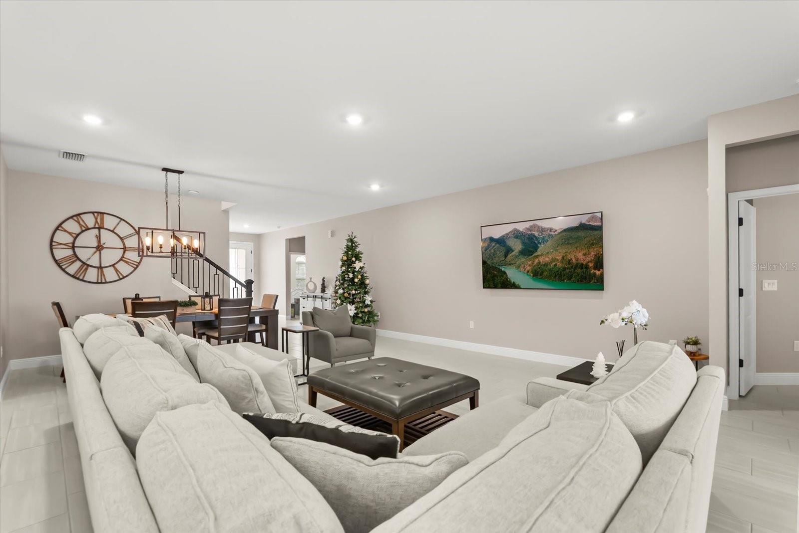 VILLAGES/MINNEOLA HILLS PH 3 - Residential