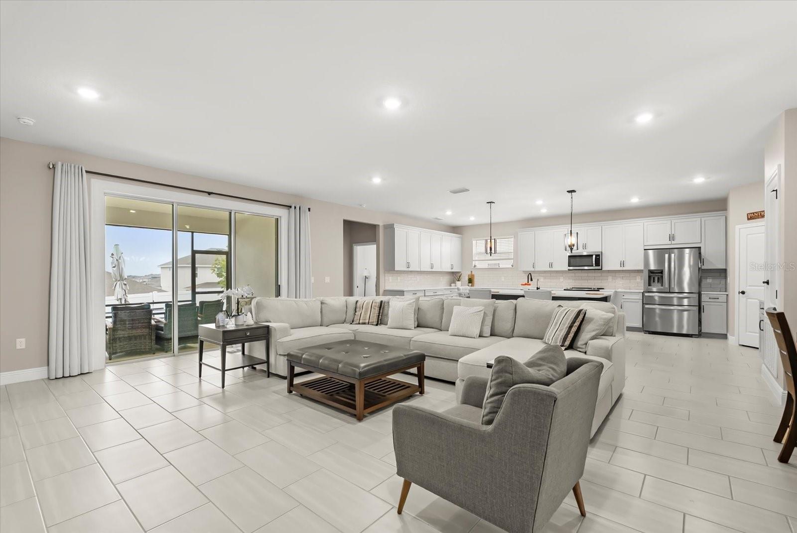 VILLAGES/MINNEOLA HILLS PH 3 - Residential