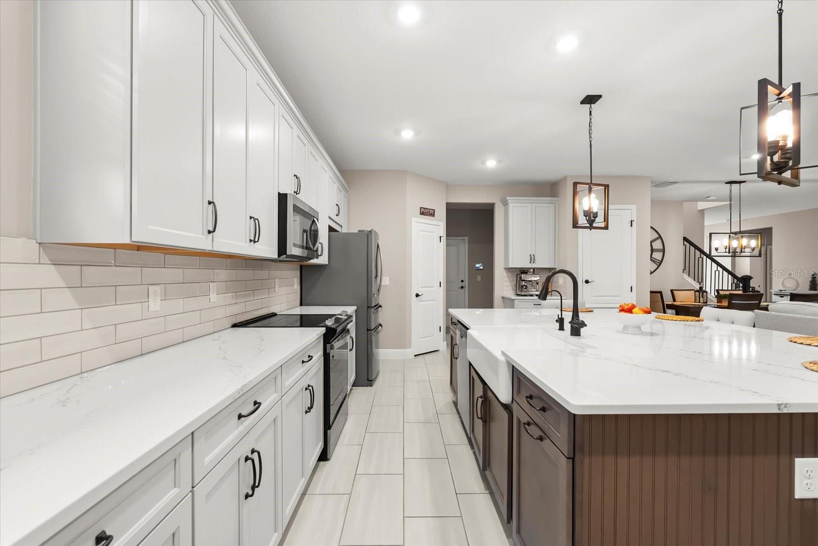 VILLAGES/MINNEOLA HILLS PH 3 - Residential