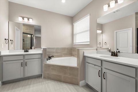 Tiny photo for 2124 Keystone Pass Boulevard, Minneola, FL 34715 (MLS # O6366665)